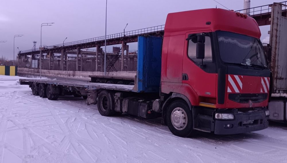 Прицеп Перевозка спецтехники площадками и тралами до 20 тонн взять в аренду, заказать, цены, услуги - Северодвинск