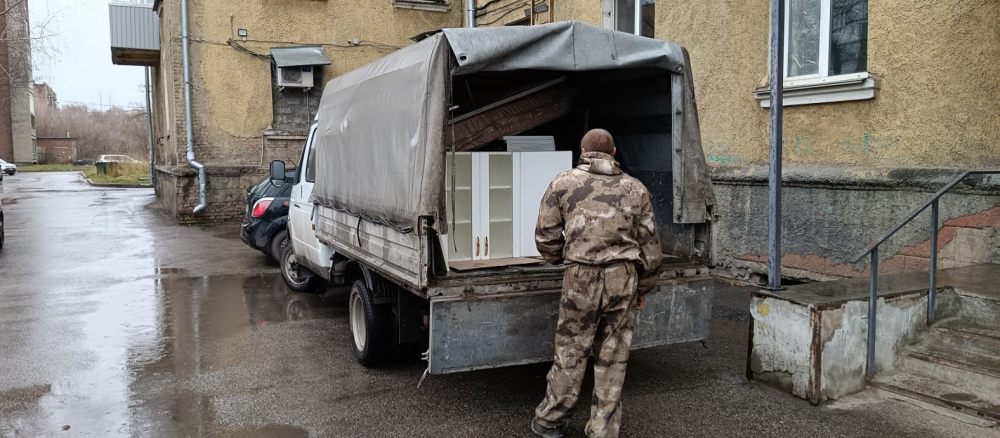 Услуги грузчиков. Квартирные переезды. Без выходных стоимость услуг и где заказать - Котлас