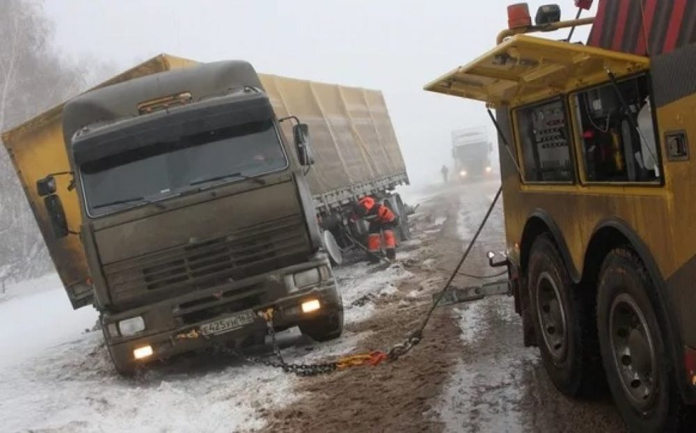 Буксировка техники и транспорта - эвакуация автомобилей стоимость услуг и где заказать - Архангельск