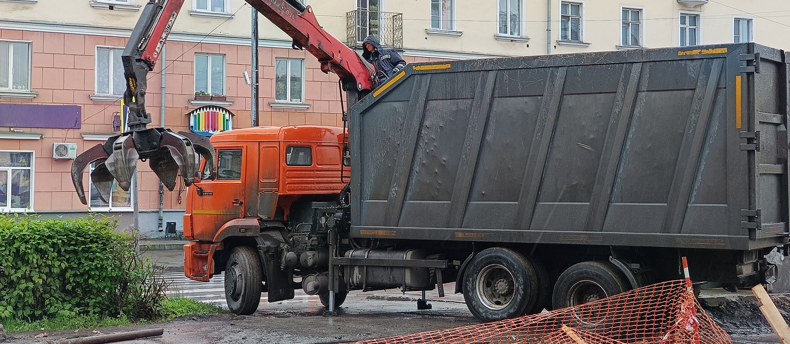 Услуги по ремонту ломовозов в Вельске